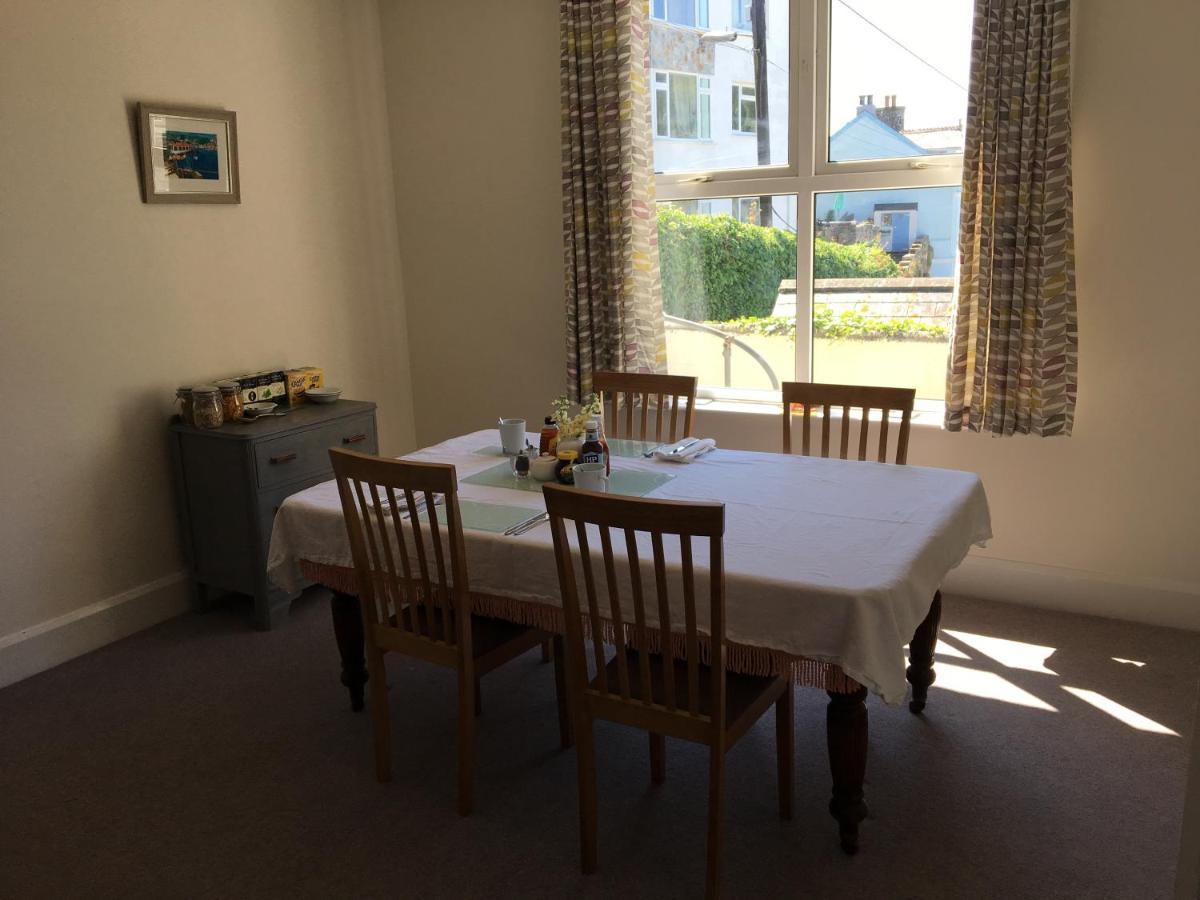 لوي Penwyn Bed And Breakfast المظهر الخارجي الصورة